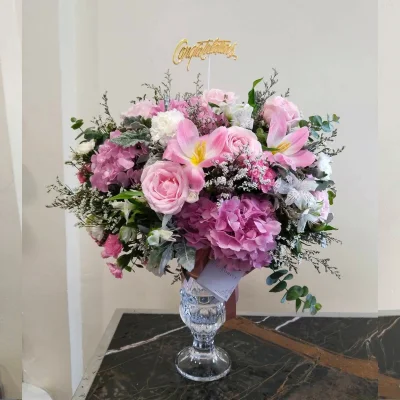 Congratulations flower vase