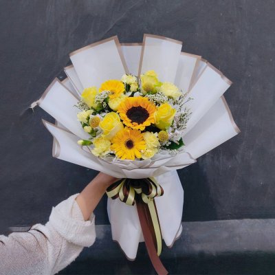 Roses & Gerberas for Father's Day