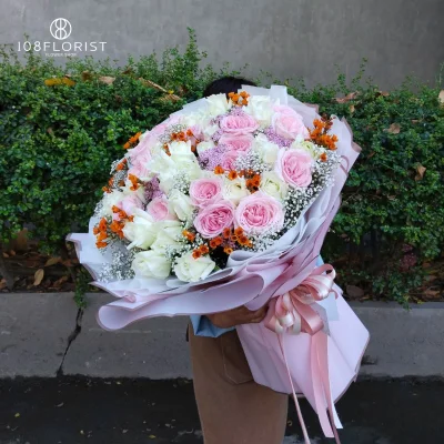 ช่อกุหลาบช่อใหญ่ สีชมพูขาว