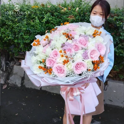 ช่อกุหลาบช่อใหญ่ สีชมพูขาว