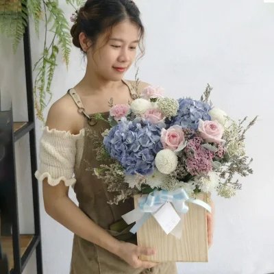 กระเช้าดอกไม้