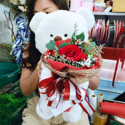 ตุ๊กตาหมี 44 Cm อุ้มดอกไม้