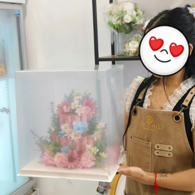 เค้กธนบัตรดอกไม้ปลอม(ใส่ธนบัตร3,500บาท)