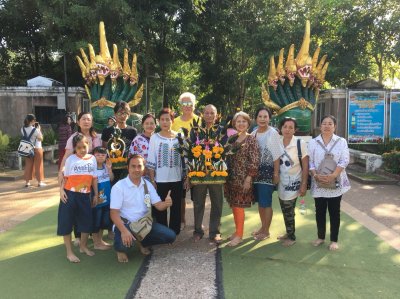 เช่ารถตู้ไหว้พระทำบุญ