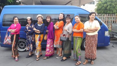 เช่ารถตู้ไหว้พระทำบุญ