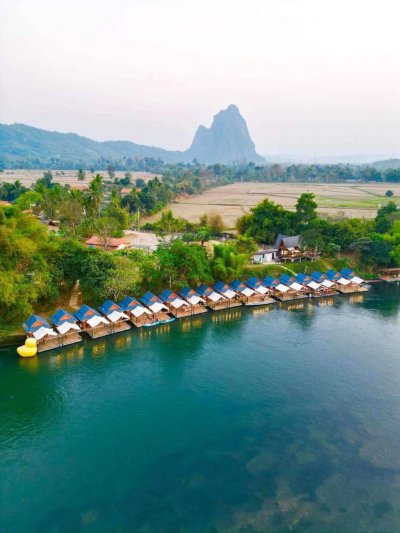 เอ็ม แอนด์ อาร์ เฮาส์ เมืองเฟือง