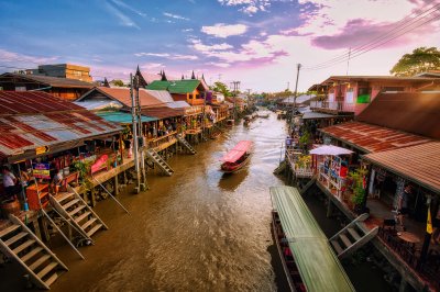 Floating Market