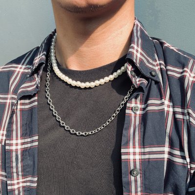 Hate Pearl Necklace
