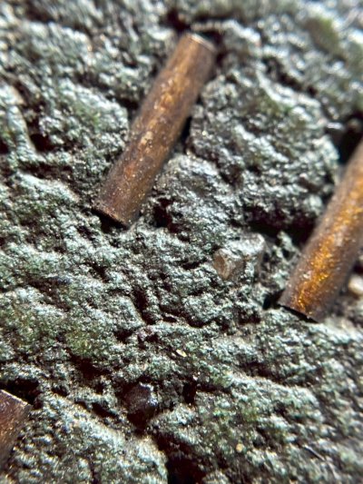 พระสมเด็จพิมพ์สามพี่น้อง หลังตะกรุดทอง 9 ดอก กรุวังหน้า สมเด็จโตปลุกเสก