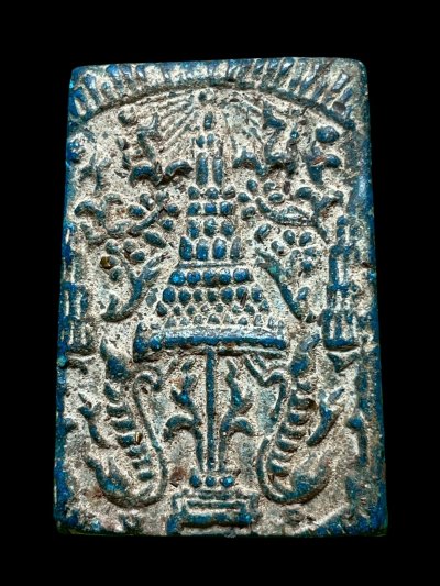 พระสมเด็จวัดระฆังพิมพ์ใหญ่ หลังตราฉัตร ร.4 เนื้อสีฟ้า ส่งตามรูป