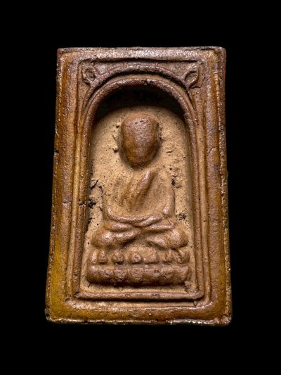 หลวงปู่ทวดพิมพ์สี่เหลี่ยม หลังเจ้าสัว2404