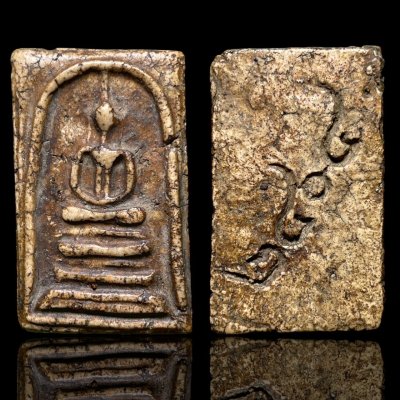 พระสมเด็จวัดระฆังพิมพ์ใหญ่ฐานแซม หลัง2404