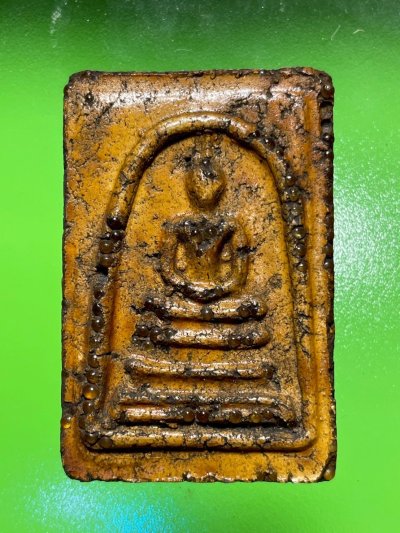 พระสมเด็จวัดระฆังพิมพ์ใหญ่ หลังทรัพย์แสนล้าน