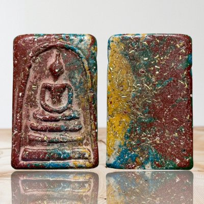 พระสมเด็จวัดระฆังพิมพ์ใหญ่หลวงวิจารณ์เนื้อเบญจรงค์