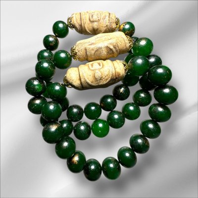 สร้อยประคำข้อมือหยกเขียว สมเด็จม้วน กรุวังหน้า สมเด็จโตปลุกเสก 2411 (เส้นละ)