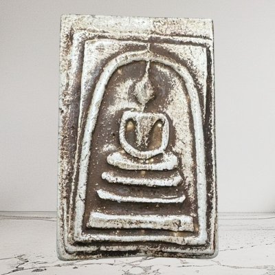 พระสมเด็จพิมพ์ใหญ่ หลังพระฆิคเนศ ประดับพลอย กรุวังหน้า