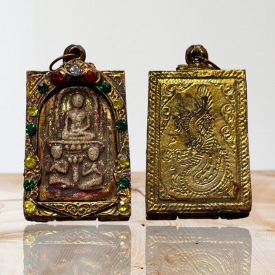 พระหลวงสมเด็จ เลี่ยมกรอบโบราณ ลงรักปิดทอง กรุวังหน้า 2411