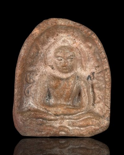 พระซุ้มกอกำแพงพิมพ์จิ๋ว มีลายกนก (วซ082)
