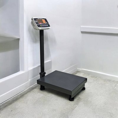 8801 เครื่องชั่งตั้งพื้นเสาพับได้ พิกัด 60 kg. - 150 kg.