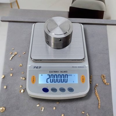 PD02AW พิกัด 300 g. - 5200 g. ค่าละเอียด 0.01 g.