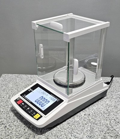 PD03M เครื่องชั่งละเอียด พิกัด 520 g. ค่าละเอียด 0.001 g.