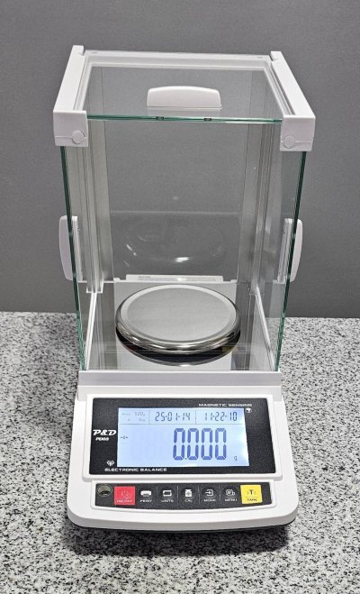 PD03M เครื่องชั่งละเอียด พิกัด 520 g. ค่าละเอียด 0.001 g.