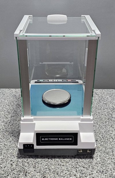 PD04M พิกัด 220 g. ค่าละเอียด 0.0001 g. (High precision magnetic force sensor)