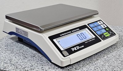 PD08B พิกัด 3000 g. - 30 kg. ค่าละเอียด 0.1 กรัม