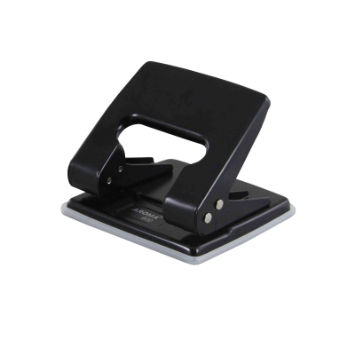 เครื่องเจาะกระดาษ สีดำ No.600 AROMA