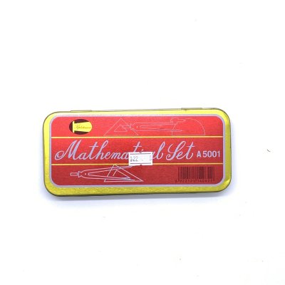 ชุดเรขาคณิต  Set 7ชิ้น  กล่องเหล็กแดง รุ่น A5001 Mathematical