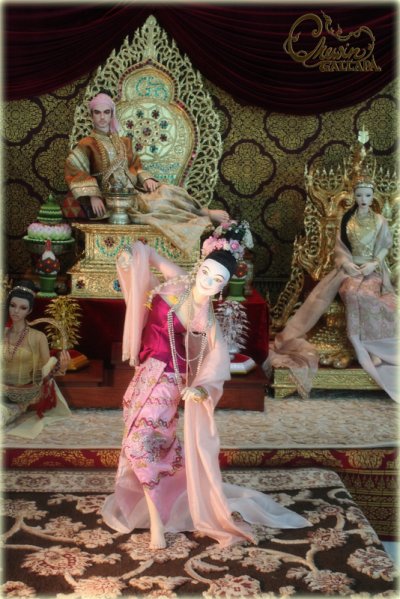 Golden Throne of Suwannapakas Royalty