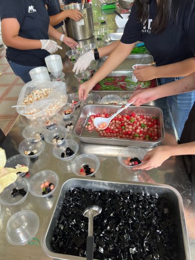 ภาพบรรยากาศ ทำบุญเลี้ยงขนมหวาน #บ้านกึ่งวิถีชาย #บ้านกึ่งวิธีหญิง คลอง6 ปทุมธานี