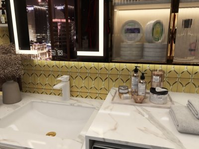 กระเบื้องโมเสค ArtMosaic_3D_Lotus_Shape_Gold.jpg