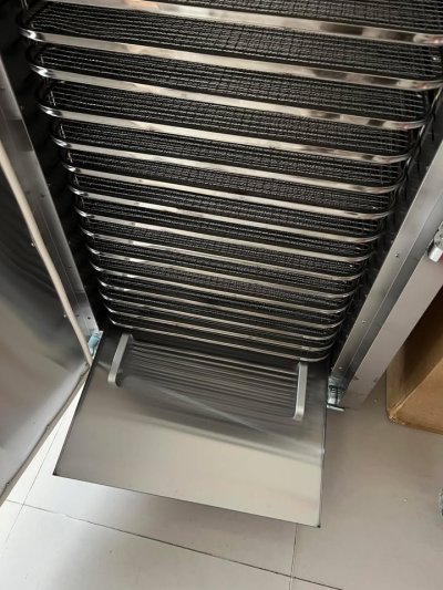 เครื่องอบลมร้อน 20 ถาด