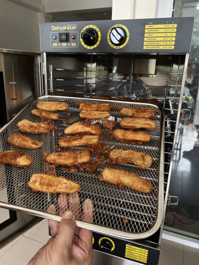 เครื่องอบลมร้อน 32 ถาด