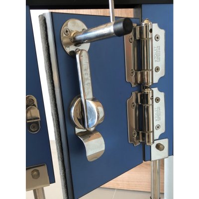 ขอแขวนผ้ามีกันกระแทก (The toilet) ขอแขวนผ้ามีกันกระแทก (The toilet)