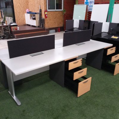 โต๊ะทำงานกลุ่ม 4 ที่นั่ง