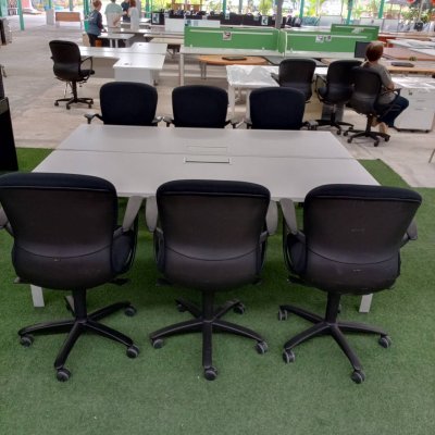 โต๊ะประชุม 4-6 ที่นั่ง