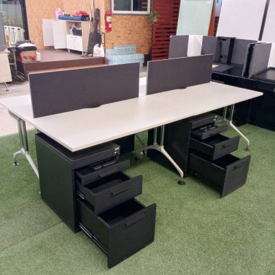 โต๊ะทำงานกลุ่ม 4 ที่นั่ง