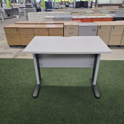 โต๊ะทำงาน