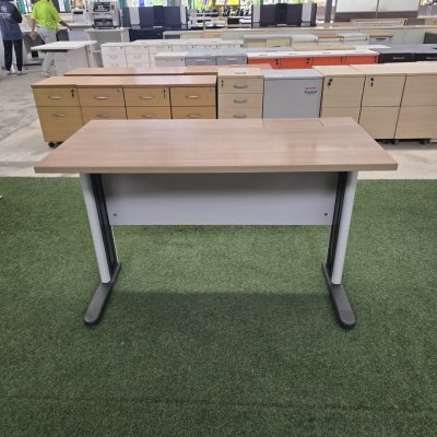 โต๊ะทำงาน