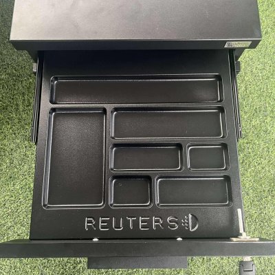 ตู้ลิ้นชักใต้โต๊ะ (สีดำ)