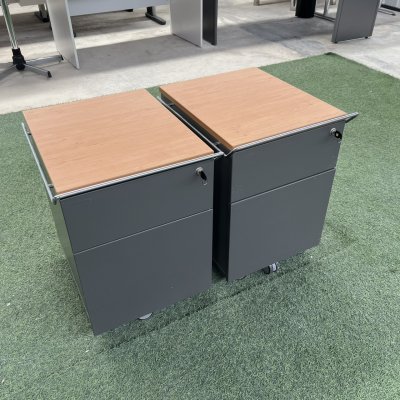 ตู้ลิ้นชักใต้โต๊ะ