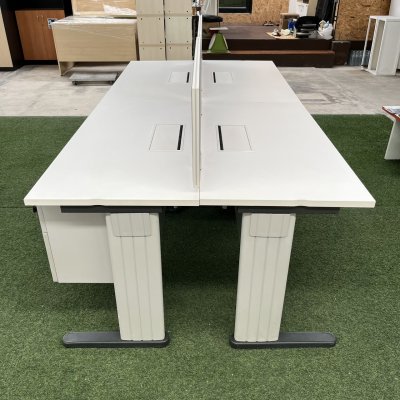 โต๊ะทำงานกลุ่ม 4 ที่นั่ง