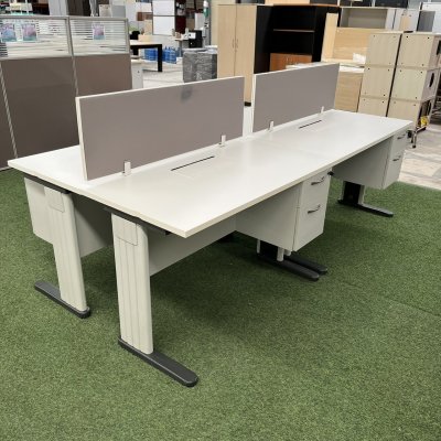 โต๊ะทำงานกลุ่ม 4 ที่นั่ง