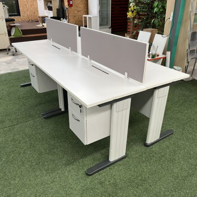 โต๊ะทำงานกลุ่ม 4 ที่นั่ง