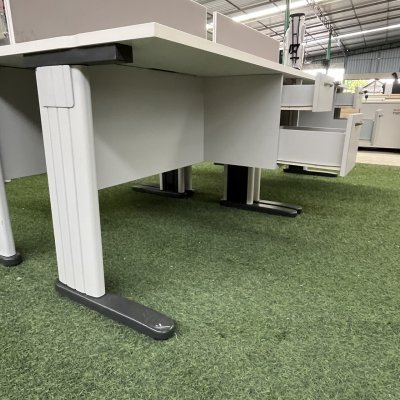 โต๊ะทำงานกลุ่ม 4 ที่นั่ง