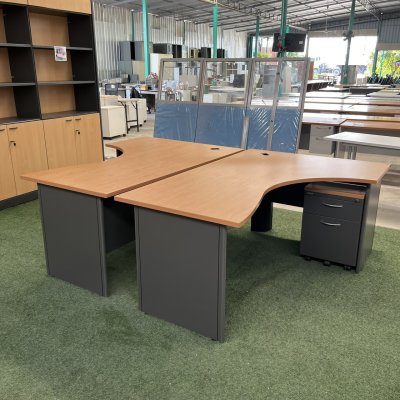 โต๊ะทำงานผู้บริหารทรง L