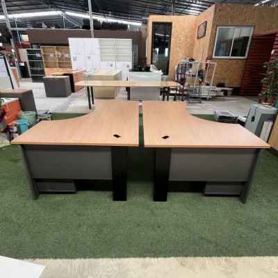 โต๊ะทำงานผู้บริหารทรง L