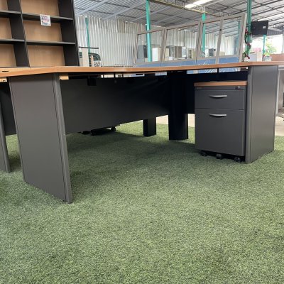 โต๊ะทำงานผู้บริหารทรง L